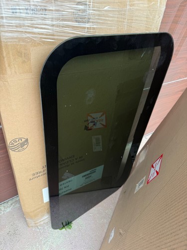 X35 tinted rv - 20”x35”,